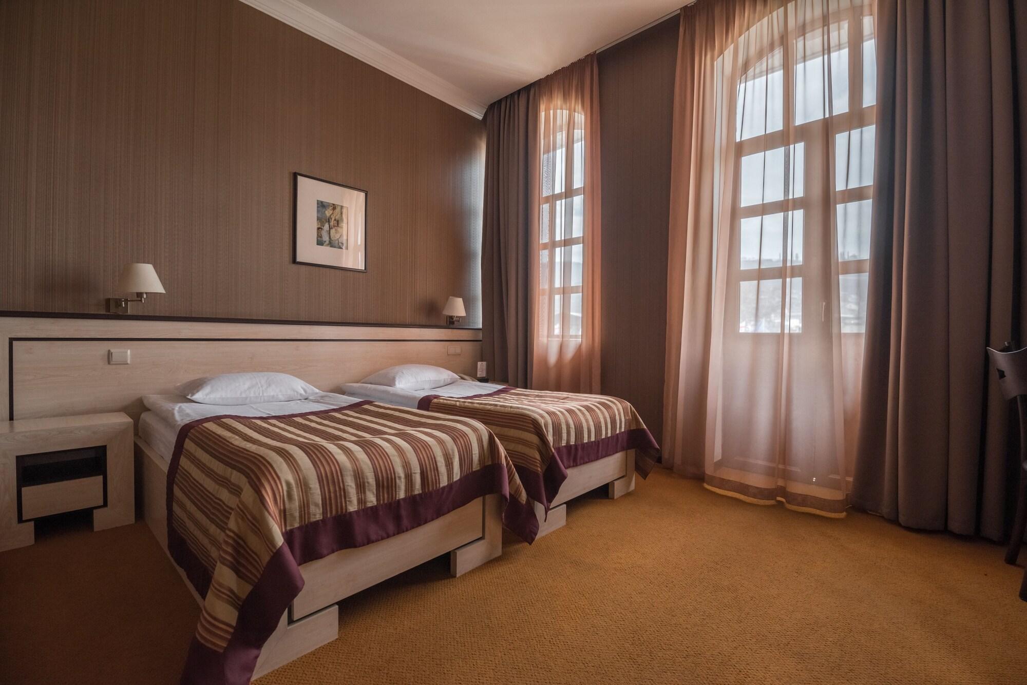 Hotel Rikhe Monika Tbilisi Exterior foto